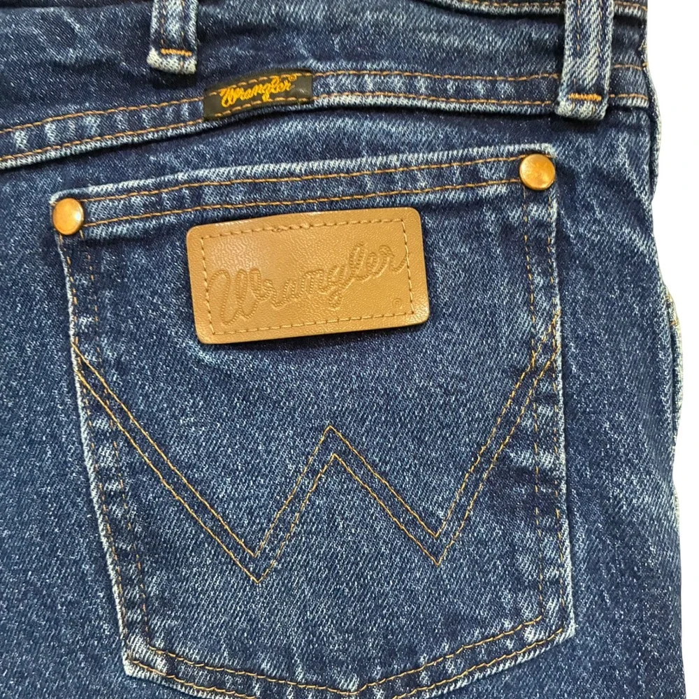 Wrangler 947str slim
